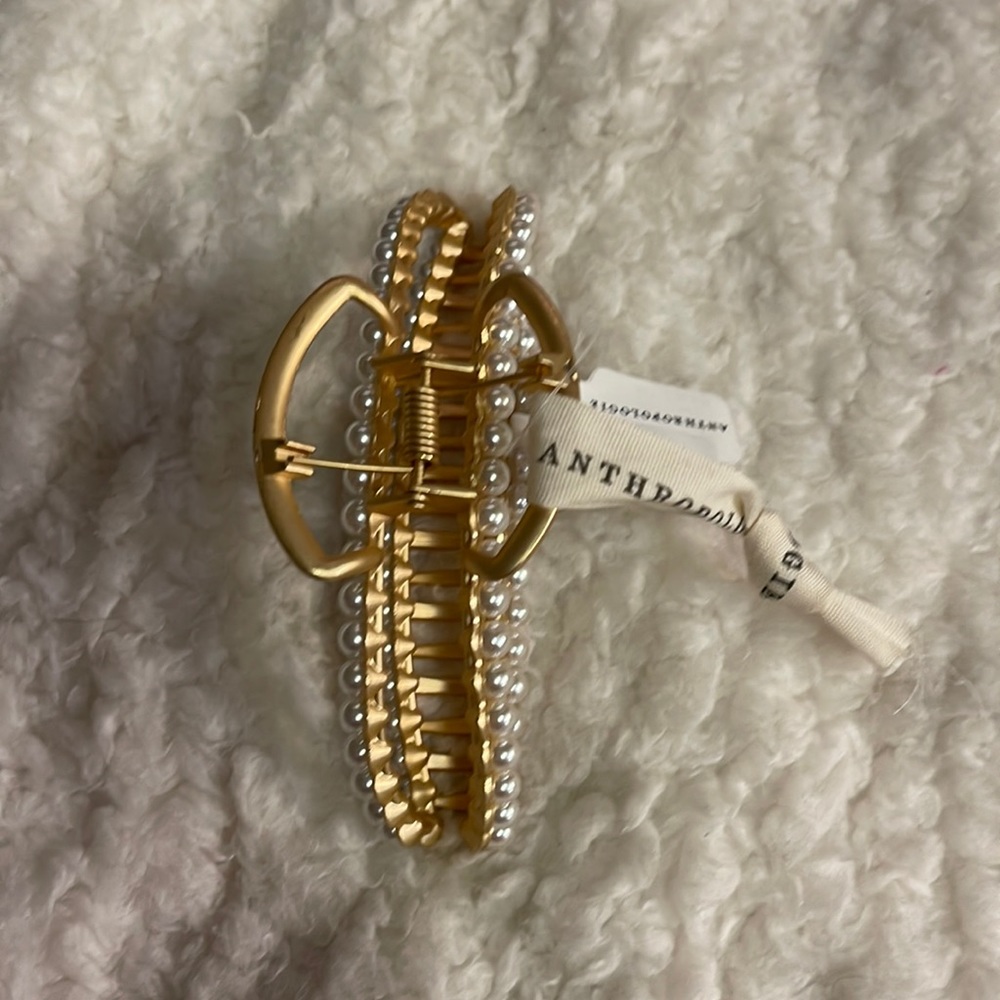 Anthropologie Gold and Pearl Hair Clip